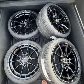 AD Quality Rim Repair - All mounted and balance and damage free - Wheel & Rim Repair Near Me - Riverside, California AD Quality Rim Repair - All mounted and balance and damage free - Wheel & Rim Repair Near Me - Riverside, California