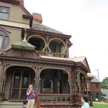Hackley & Hume Historic Site - The Hackney House - Museums Near Me - Muskegon, Michigan