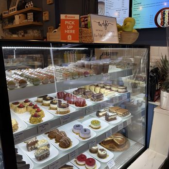 Blue Ridge Cafe - Cafes Near Me - Ridgewood, New Jersey
