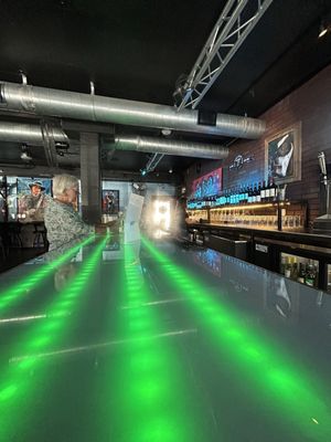 THE VIBE LIVE MUSIC VENUE by null