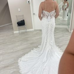 Wedding dress