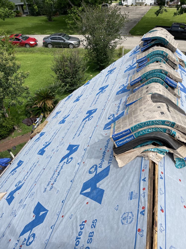 Slide of Profesional Roof