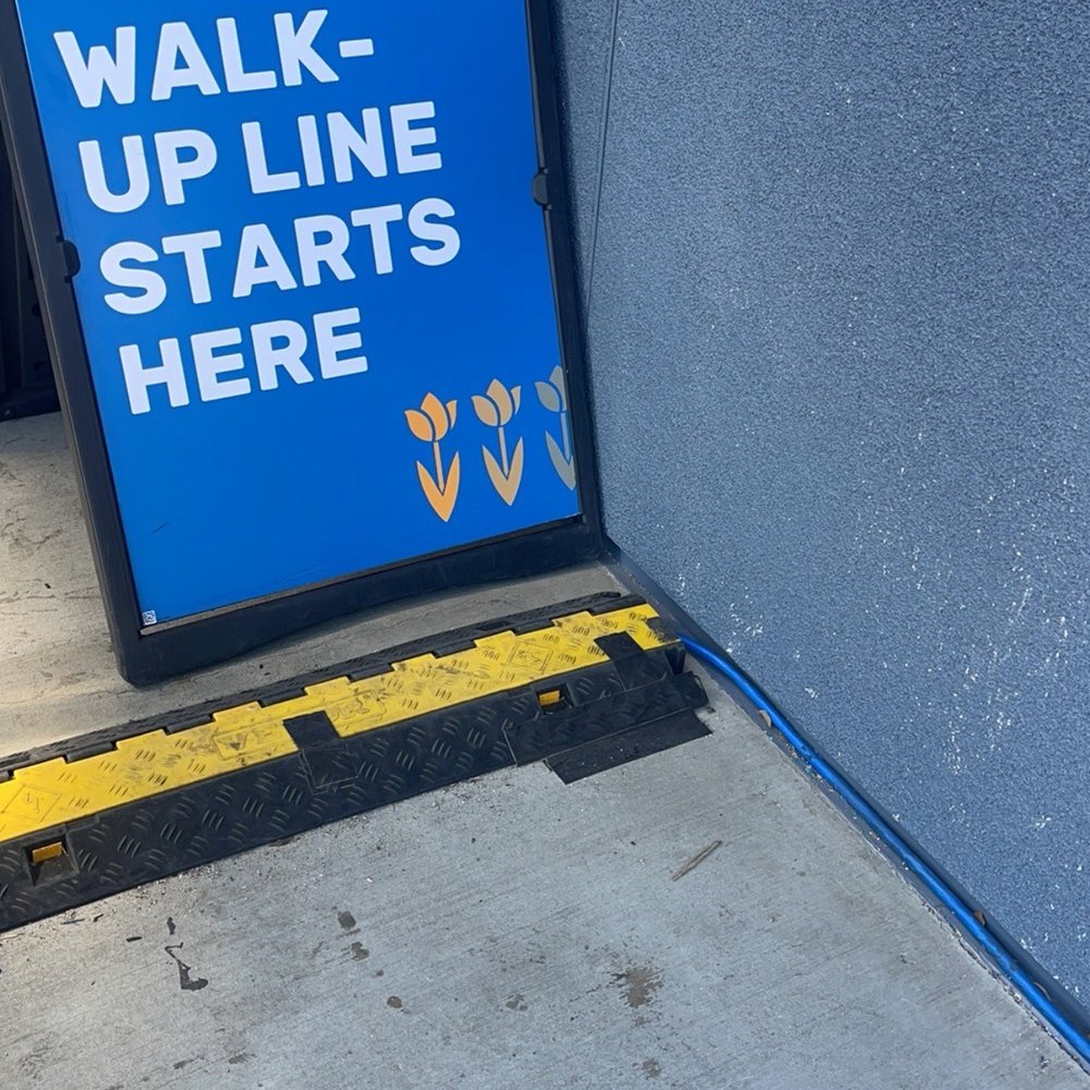 The walk up line is to the right of the window! The walk up line is to the right of the window!