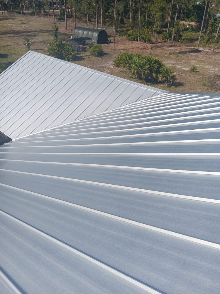 Slide of Local Roofing Pro