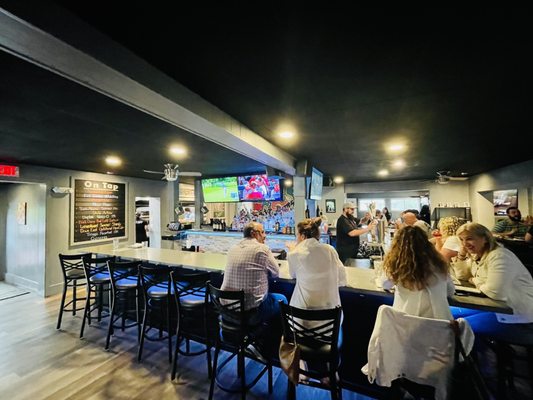 The GOAT Pub & Pie by null