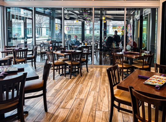 Louisiana Bistreaux Seafood Kitchen Buckhead by null