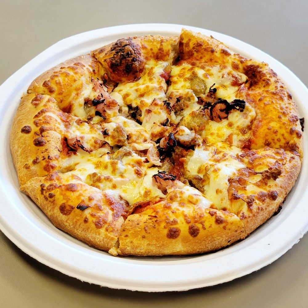 Food from Mancinos Pizza & Grinder