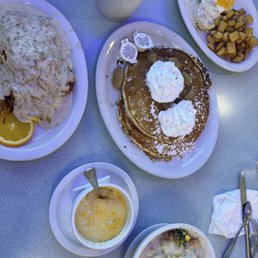 Apple Cinnamon Pancakes Scramble Bowl Stuffed Chicago Hash Browns Biscuit Stack Cheese Grits