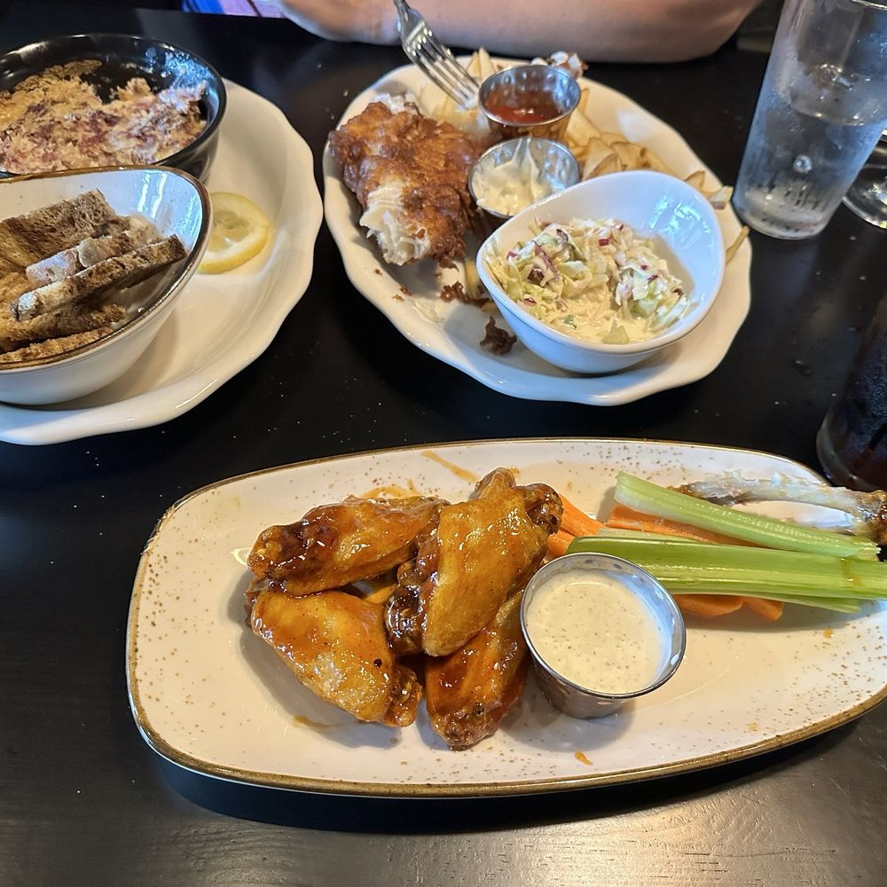 Toner’s Irish Pub - Rueben dip, fish and chips and proper whiskey wings - Irish Pub Near Me - Morganton, North Carolina Toner’s Irish Pub - Rueben dip, fish and chips and proper whiskey wings - Irish Pub Near Me - Morganton, North Carolina