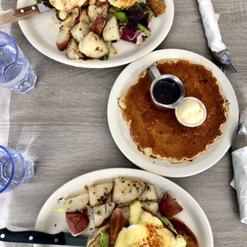 Millie's Cafe - Pasadena - Vegan California Benedict (top) and regular California Benedict (bottom)! Coconut pancake (middle) - Breakfast & Brunch Near Me - Pasadena, California Millie's Cafe - Pasadena - Vegan California Benedict (top) and regular California Benedict (bottom)! Coconut pancake (middle) - Breakfast & Brunch Near Me - Pasadena, California
