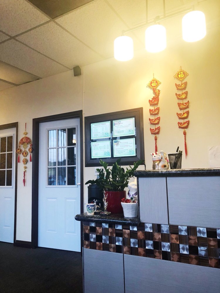 MASSAGE SPRING 20 Photos & 50 Reviews Massage 8300 Paradise Valley Rd, Spring Valley, CA