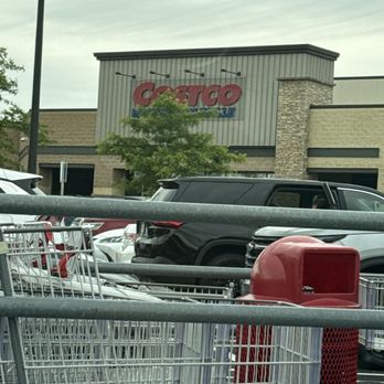 Costco - Inside the place is packed. Today you will have to stay on your toes. - Wholesale Stores Near Me - Sun Prairie, Wisconsin