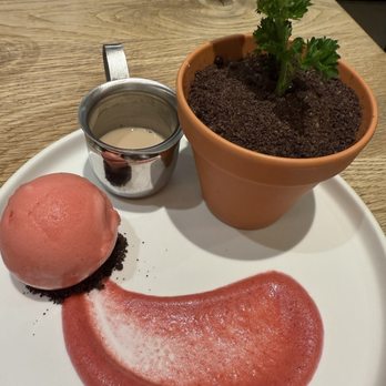 Spot Dessert Bar - Harvest - Desserts Near Me - New York, New York