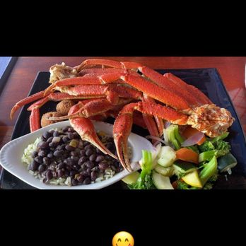 Pompano Joe's - Grilled Snow Crab - Seafood Near Me - Destin, Florida
