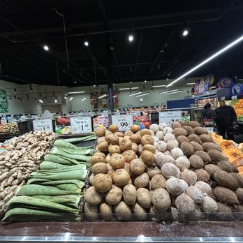Cermak Fresh Market - Grocery Near Me - Cicero, Illinois