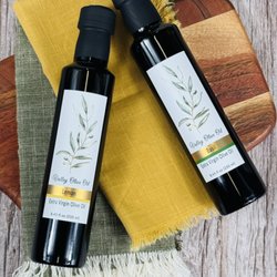 Valley Olive Oil - This is our two pack of Fused Olive Oils, Basil and Lemon, perfect for everyday use!