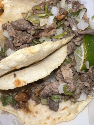 Taqueria 5 Hermanos Food Truck by null