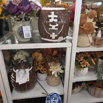 TJ Maxx & HomeGoods - Department Stores Near Me - Lake Charles, Louisiana TJ Maxx & HomeGoods - Department Stores Near Me - Lake Charles, Louisiana
