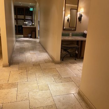Joya Spa - Entrance to showers, bathrooms, dressing rooms and vanities stocked with anything you need - Day Spas Near Me - Scottsdale, Arizona Joya Spa - Entrance to showers, bathrooms, dressing rooms and vanities stocked with anything you need - Day Spas Near Me - Scottsdale, Arizona