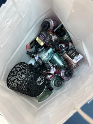 Bath & Body Works, 7600 Kingston Pike, Knoxville, TN 37919, US