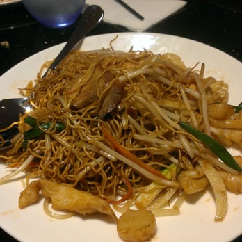 Dim Sum Factory - House Special Chow Mein - Dim Sum Near Me - Bellevue, Washington Dim Sum Factory - House Special Chow Mein - Dim Sum Near Me - Bellevue, Washington