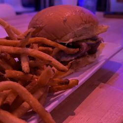 Wet City - Smash burger is always good