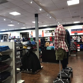 Tommy Hilfiger - Men's Clothing Near Me - Napa, California Tommy Hilfiger - Men's Clothing Near Me - Napa, California