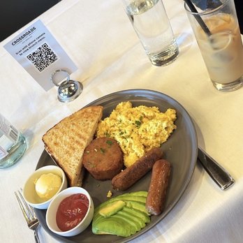 Crossroads Kitchen - Break the fast - Vegan Near Me - Los Angeles, California