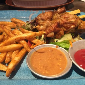漁樂 - 30035 Satay Chicken Sticks with French Fries $35 @ Lime Fish - Vietnamese Near Me - Hong Kong, HK 漁樂 - 30035 Satay Chicken Sticks with French Fries $35 @ Lime Fish - Vietnamese Near Me - Hong Kong, HK