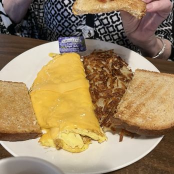 Javi's Grill - Cheese Omelette - Breakfast & Brunch Near Me - Spirit Lake, Iowa Javi's Grill - Cheese Omelette - Breakfast & Brunch Near Me - Spirit Lake, Iowa