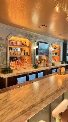 BISTRO DU JOUR by null