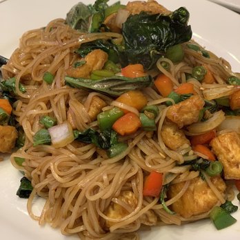 Thai Elephant - Rice noodles in thai spicy sauce at thai elephant - Thai Near Me - Kennewick, Washington Thai Elephant - Rice noodles in thai spicy sauce at thai elephant - Thai Near Me - Kennewick, Washington