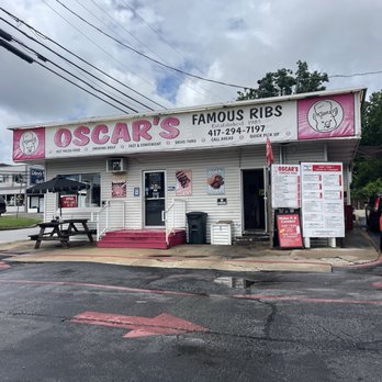 Oscar's Famous Ribs - Barbeque Near Me - Branson, Missouri