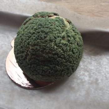 Bibble & Sip - Matcha cream puff - Coffee & Tea Near Me - New York, New York Bibble & Sip - Matcha cream puff - Coffee & Tea Near Me - New York, New York