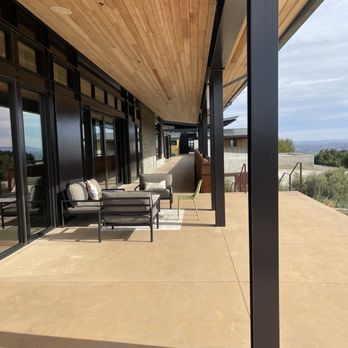 Law Estate Winery - Nice set up - Wineries Near Me - Paso Robles, California Law Estate Winery - Nice set up - Wineries Near Me - Paso Robles, California
