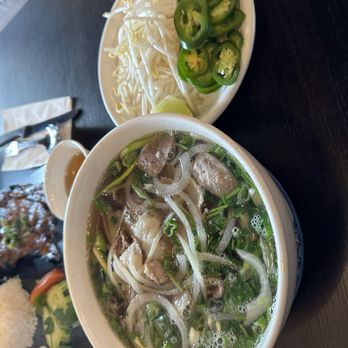 Hanoi Kitchen - B1.Combination Noodle Soup - Vietnamese Near Me - Claremont, California Hanoi Kitchen - B1.Combination Noodle Soup - Vietnamese Near Me - Claremont, California