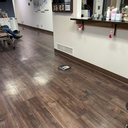 Advanced Skin Center - Desk