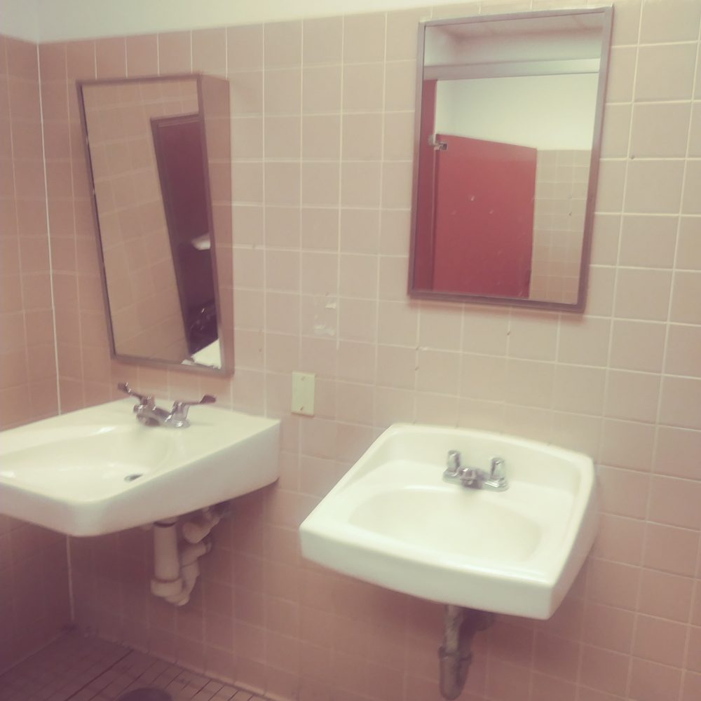 Amtrak - No soap dispenser/ soap. - Train Stations Near Me - Springfield, Massachusetts Amtrak - No soap dispenser/ soap. - Train Stations Near Me - Springfield, Massachusetts