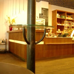 Baumtisch aus der alte Cafe.