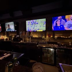 Slyce Madeira Beach - Bar