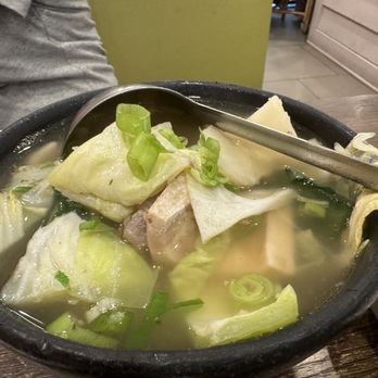 Max's Restaurant - Glendale - Nilagang Baka - Filipino Near Me - Glendale, California