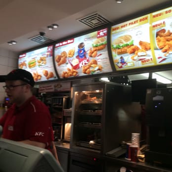 KFC - Fast Food Near Me - Dusseldorf, NW
