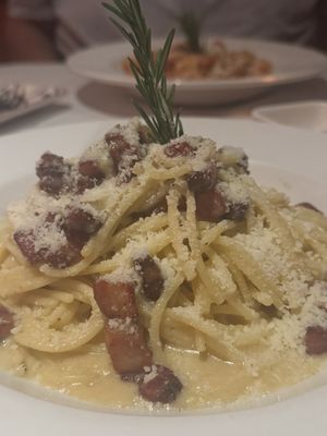 Sirena Serious EATalian by null
