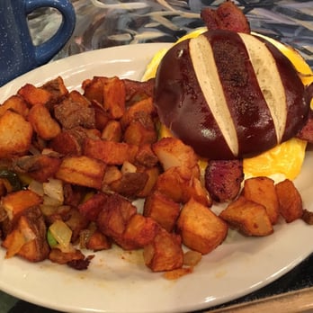 Lone Spur Cafe - Country style breakfast sandwich and potatoes. Served by friendly waiter Ken. - Cafes Near Me - Prescott, Arizona
