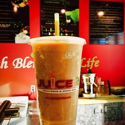 Juice It Smoothie & Juice Bar - Smoothie