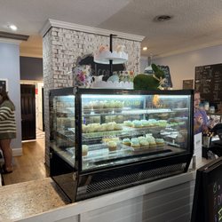 Mo’Joe Coffee and Cupcakes - A vew of the bar with the cupcake case.