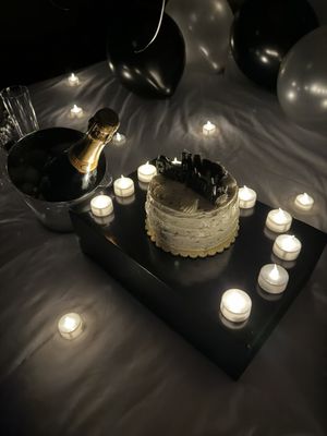 Cake Bar (by Gate D3) by null