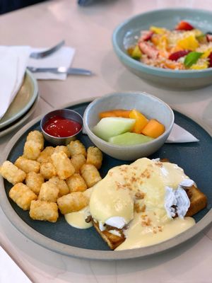 750 Hornby St by null