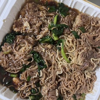 Happy Days - Not crispy all at, feel like uncook or from last night left over food - Seafood Near Me - Honolulu, Hawaii