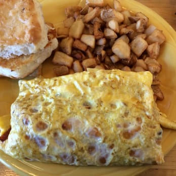 Doodles - All meat omelette. Biscuit was excellent. - Breakfast & Brunch Near Me - Lexington, Kentucky